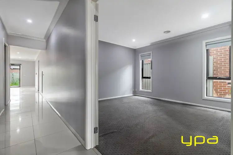 Third view of Homely house listing, 8 Scullin Street, Cranbourne East VIC 3977