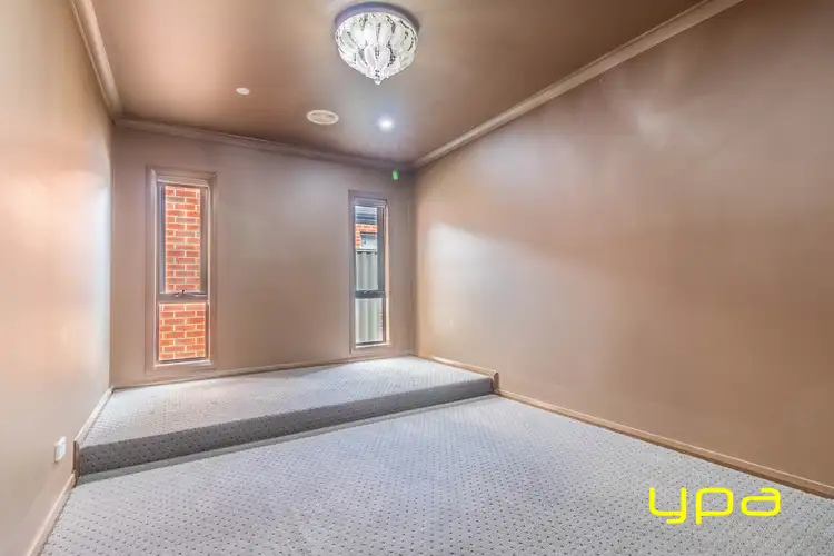 Fourth view of Homely house listing, 8 Scullin Street, Cranbourne East VIC 3977