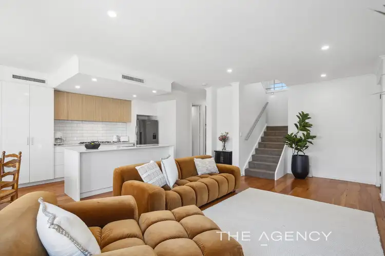 Fourth view of Homely house listing, 2 Sporing Way, Hillarys WA 6025