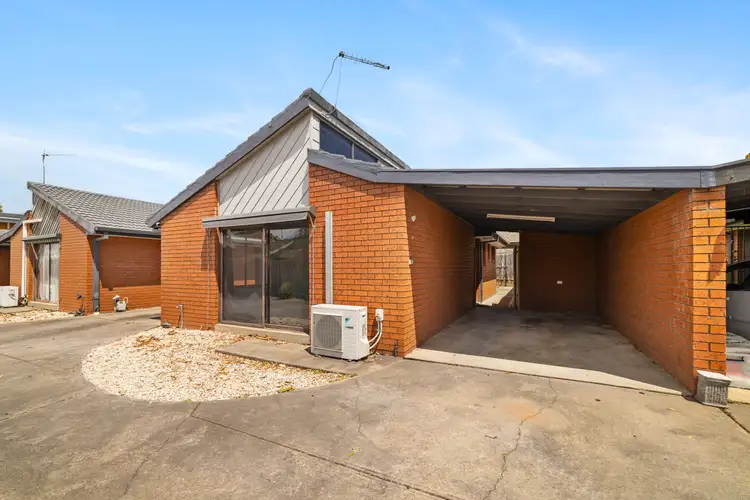 Main view of Homely unit listing, 2/96 Reeve Street, Sale VIC 3850