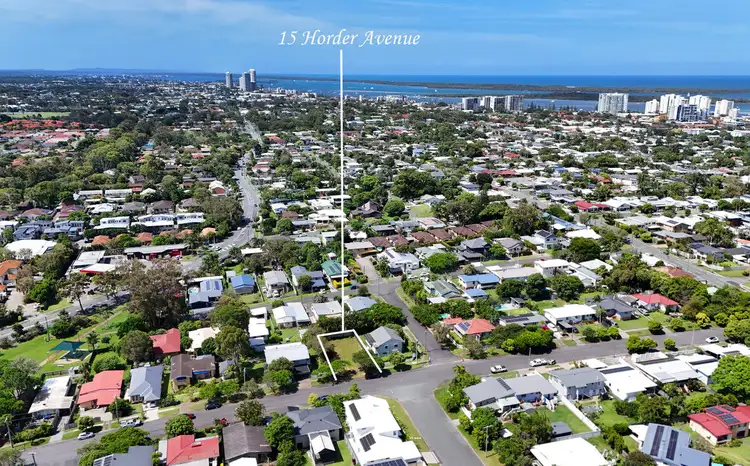 15 Horder Avenue, Labrador QLD 4215
