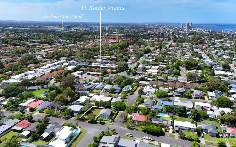 15 Horder Avenue, Labrador QLD 4215