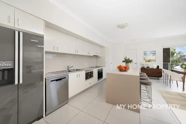 Second view of Homely apartment listing, 6/24 Rawlins Street, Kangaroo Point QLD 4169