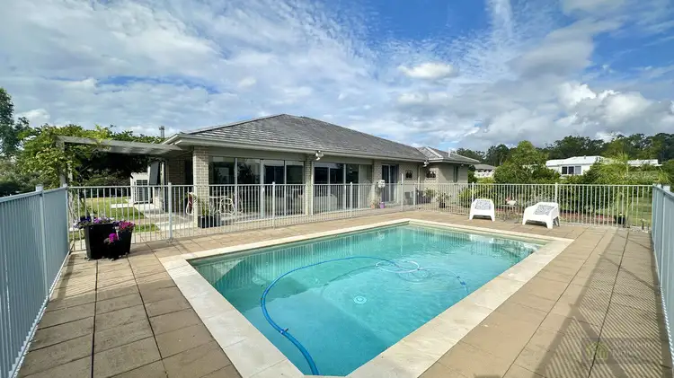 21 Mount Vista Place