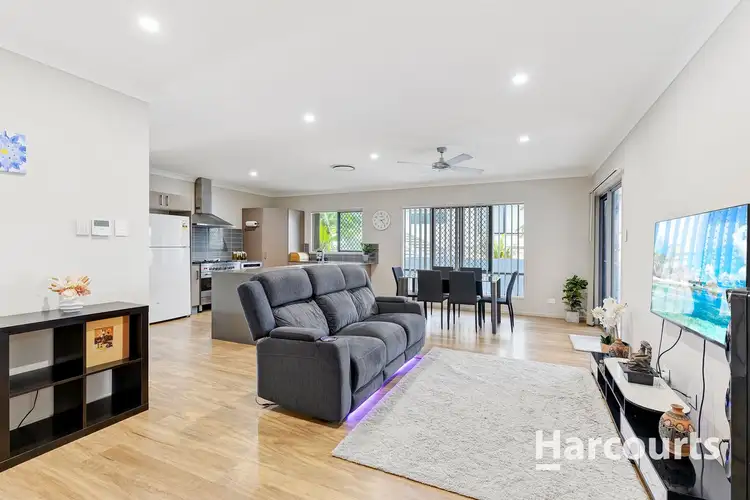 Second view of Homely house listing, 8 Amiable Place, Mcdowall QLD 4053