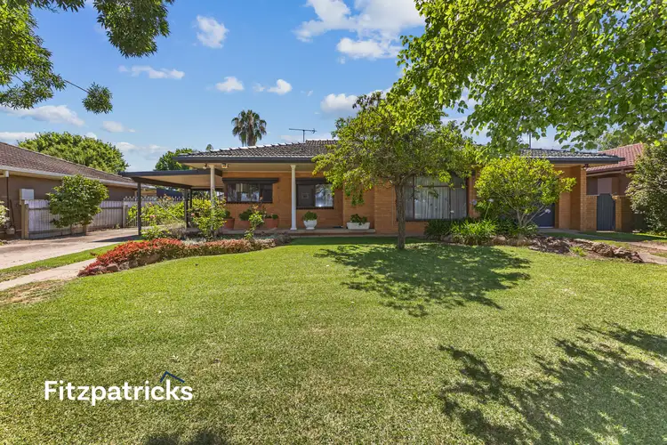 22 Eastlake Drive, Lake Albert NSW 2650