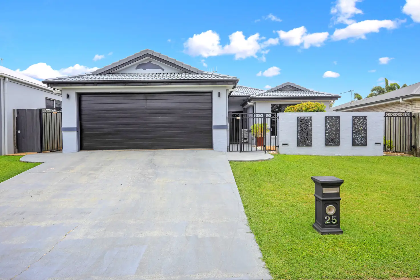 Main view of Homely house listing, 25 Robert John Circuit, Coral Cove QLD 4670