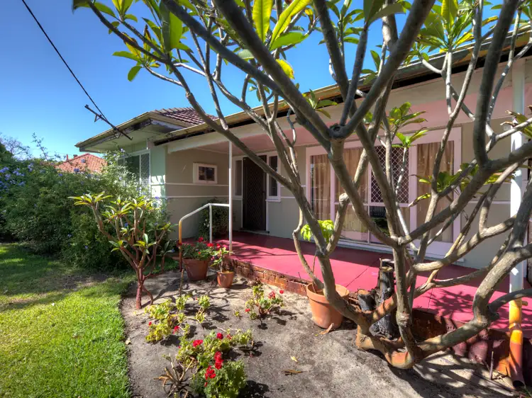 Fourth view of Homely house listing, 420 Belgravia Street, Cloverdale WA 6105