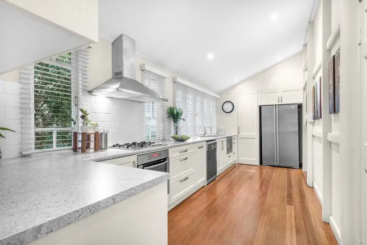 117 Waverley Street, Annerley QLD 4103