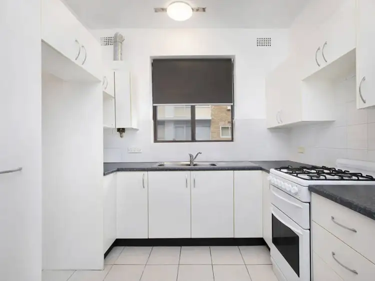 Third view of Homely unit listing, 4/2 Elamang Avenue, Kirribilli NSW 2061
