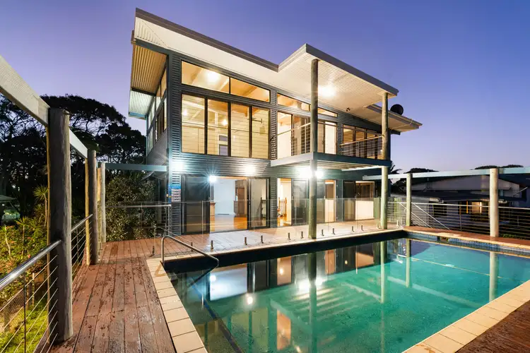 41 Biggs Avenue, Beachmere QLD 4510