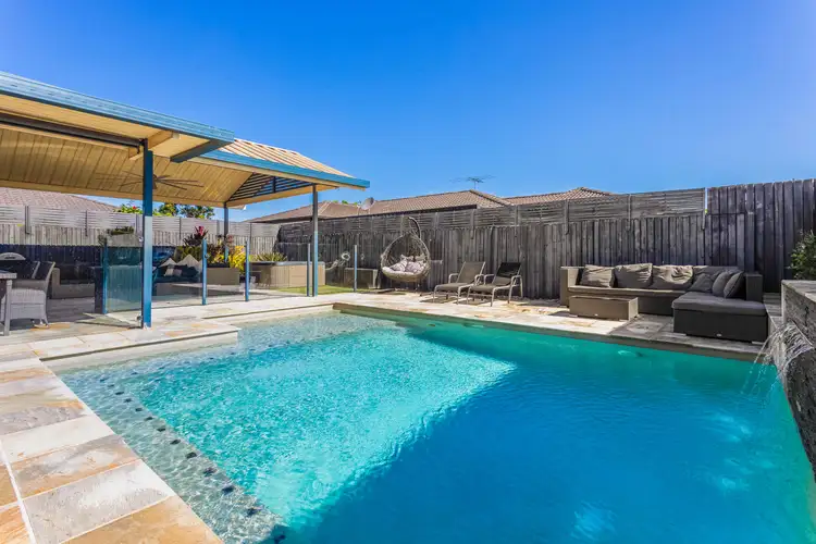 9 Winzear Drive, Kallangur QLD 4503