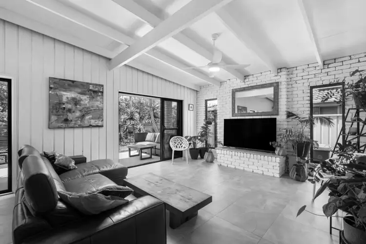 28 Point Cartwright Drive, Buddina QLD 4575