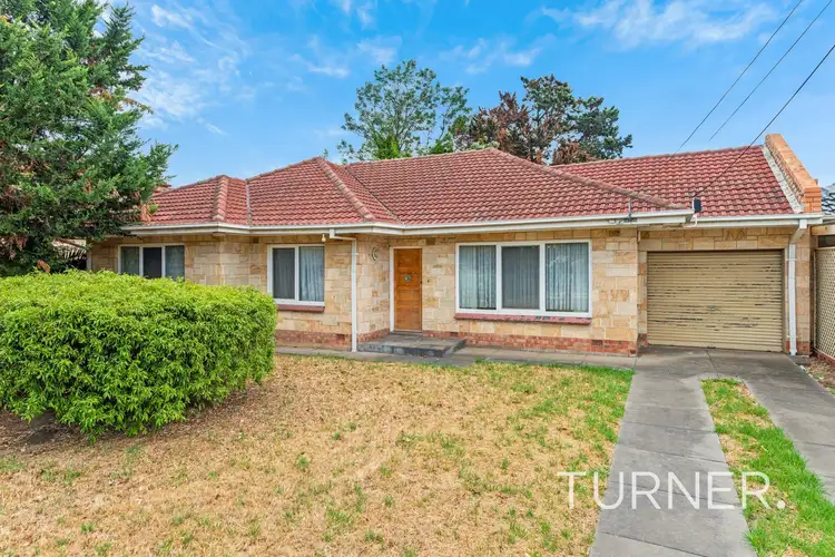 82 Riverside Drive, Fulham SA 5024