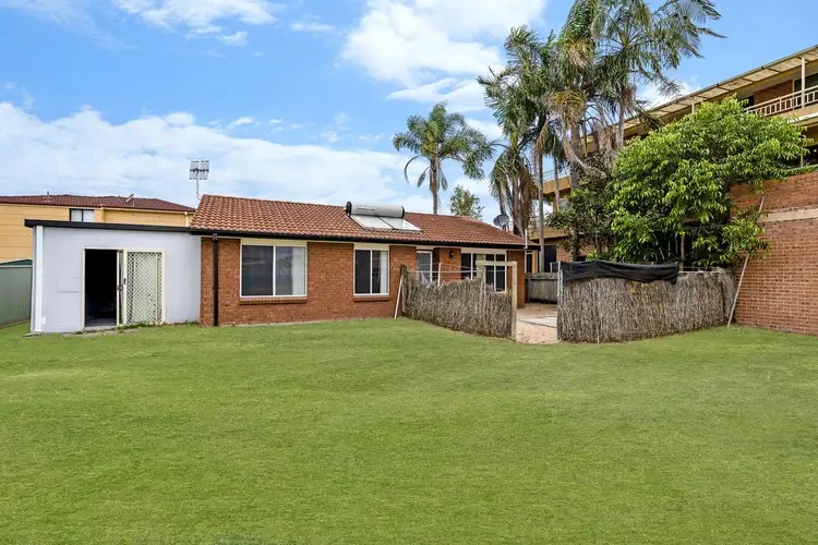4 Taylor Street, The Entrance NSW 2261