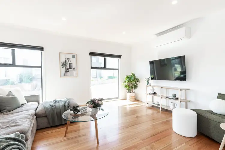 Fifth view of Homely house listing, 6 Brebner Clse, Warrnambool VIC 3280