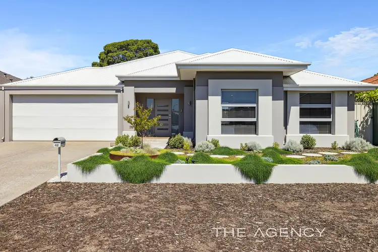 42 Maamba Road, Wattle Grove WA 6107