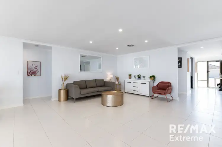 Sixth view of Homely house listing, 4 Lynella Circuit, Banksia Grove WA 6031