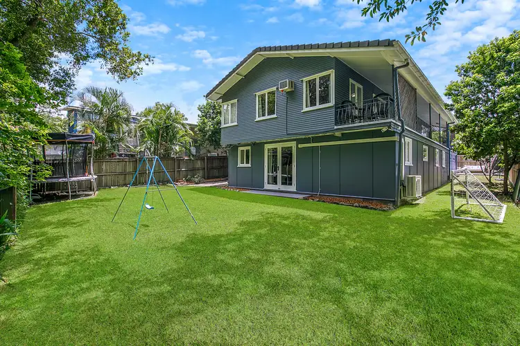 15 Quirk Street, The Gap QLD 4061