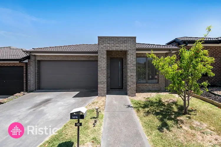 Main view of Homely house listing, 10 Bergamot Way, South Morang VIC 3752