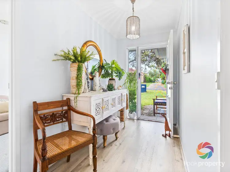 5 Teasel Crescent, Forest Lake QLD 4078