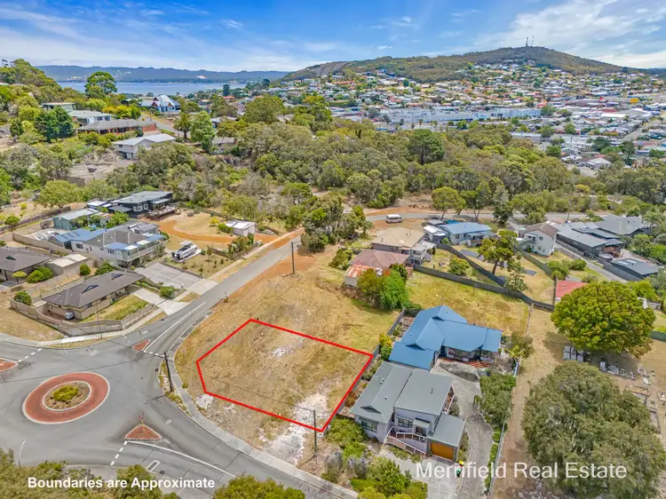 25 Suffolk Street, Mount Clarence WA 6330