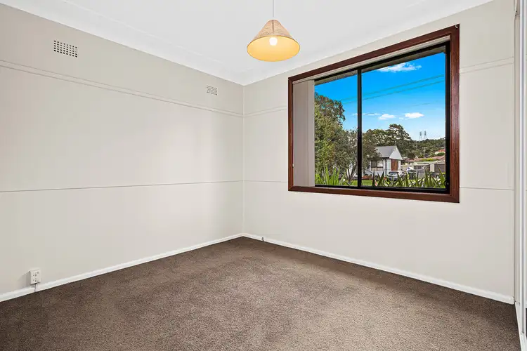 Fourth view of Homely house listing, 5 Massey Street, Berkeley NSW 2506