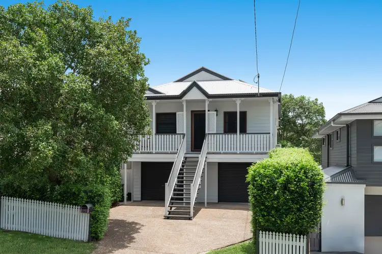 9 Grainger Street, Wynnum QLD 4178