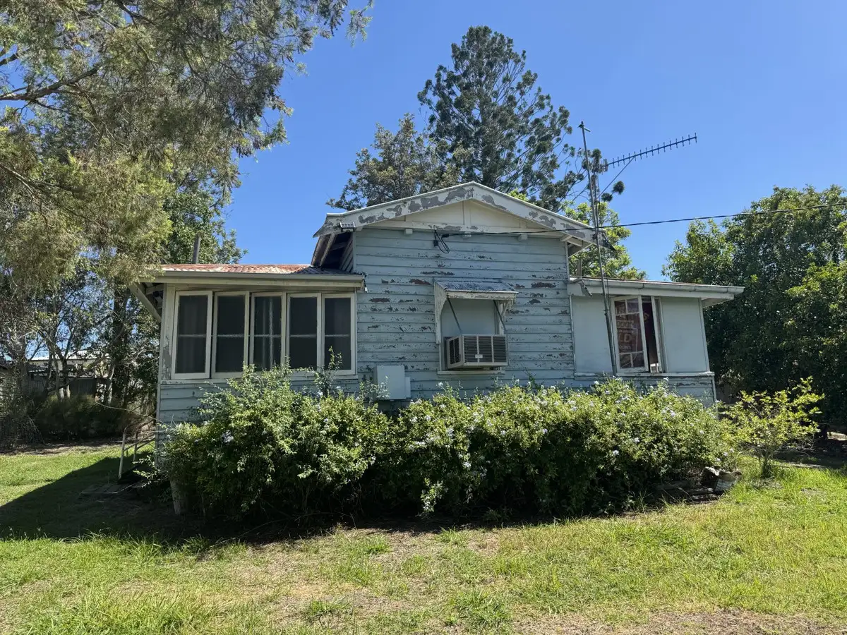 Main view of Homely house listing, 19 Kelvin Street, Monto QLD 4630