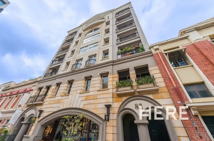 82 King Street