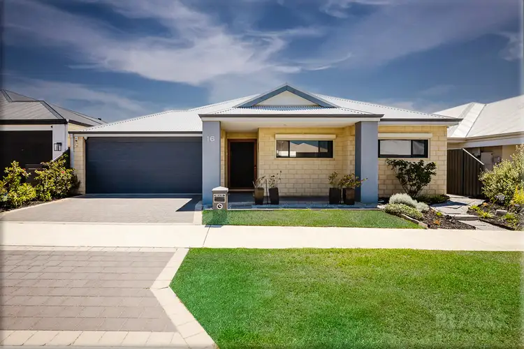 16 Luminous Crescent, Eglinton WA 6034