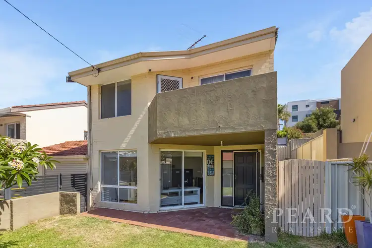 27 Manning Street, Scarborough WA 6019