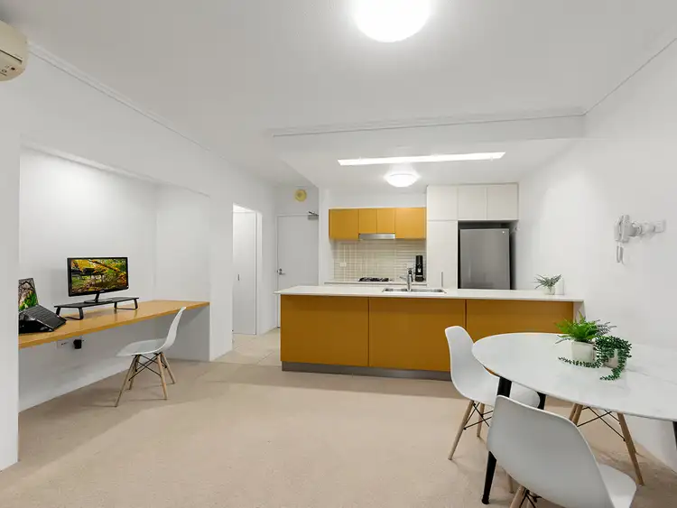 Fourth view of Homely apartment listing, 203/20 Egmont Street, Sherwood QLD 4075