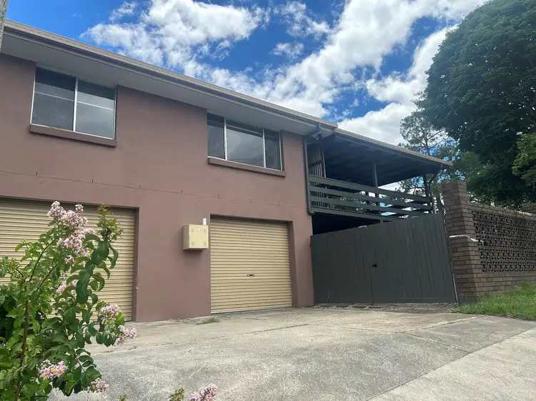 1 Pheasant Avenue