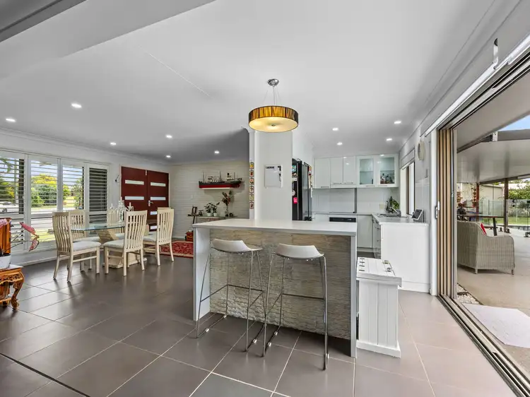Fifth view of Homely house listing, 10 Tilbury Court, Yamanto QLD 4305