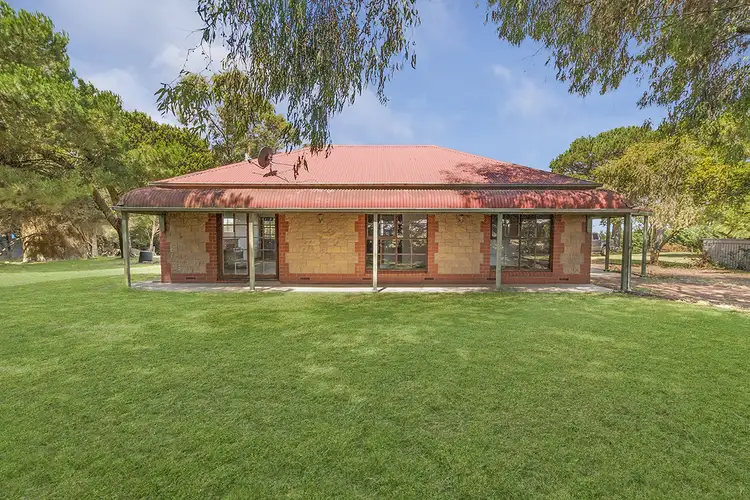 113 Warrne Road, Wangoom VIC 3279