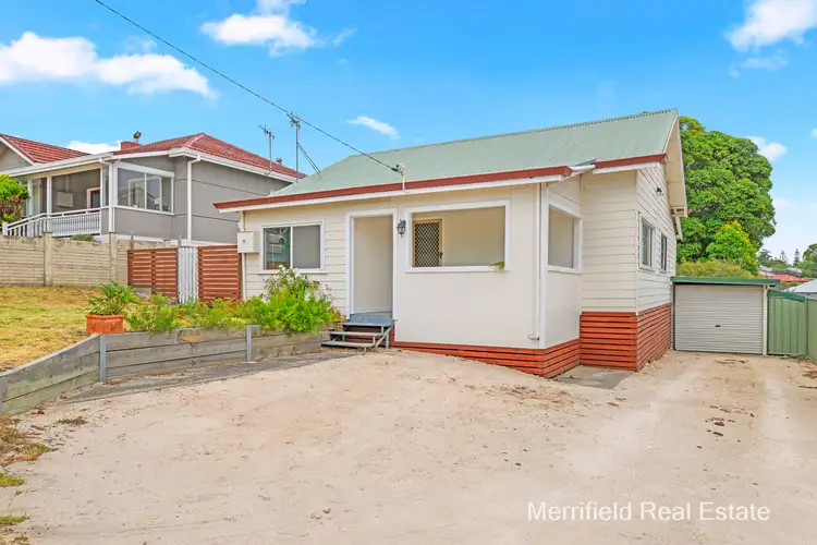 11 Stanley Street, Mount Melville WA 6330