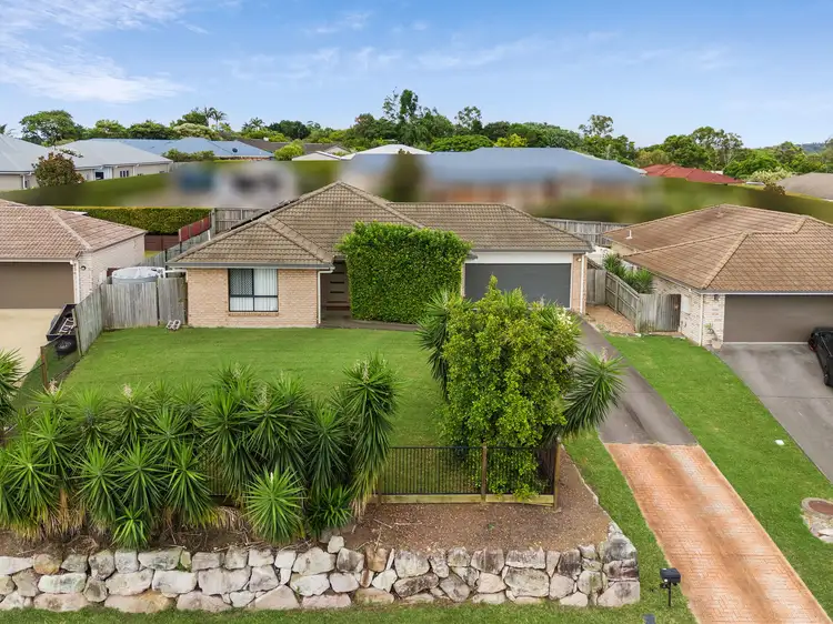 3 Jonathon Court, Flinders View QLD 4305