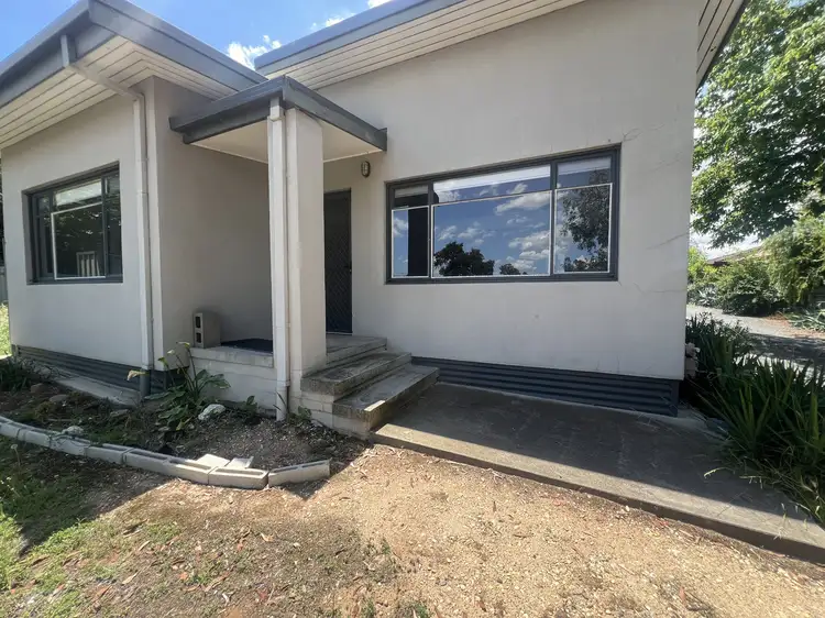 2/47 Russell Street, Howlong NSW 2643