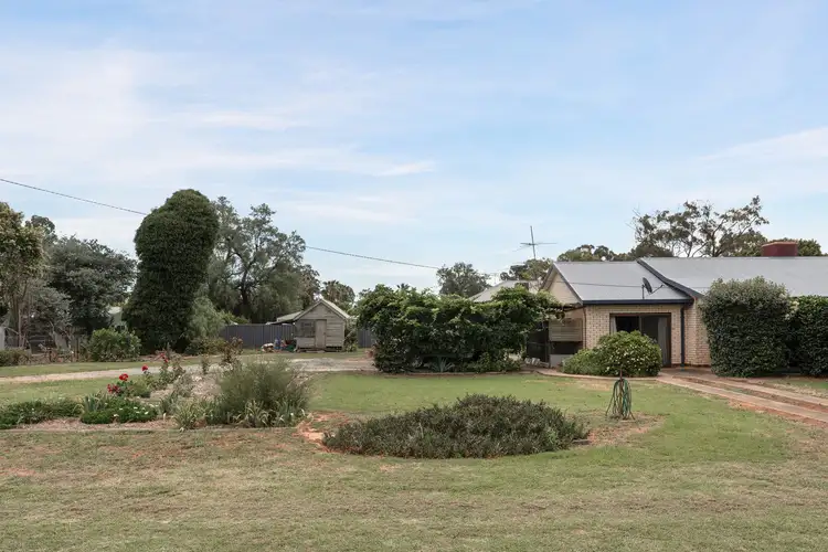 38 Jude Street, Howlong NSW 2643