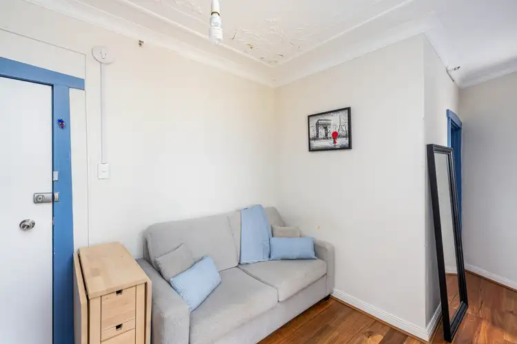 Third view of Homely apartment listing, 2/37 Roslyn Street, Rushcutters Bay NSW 2011