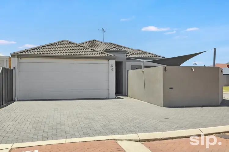 4 Indee Pass, Secret Harbour WA 6173