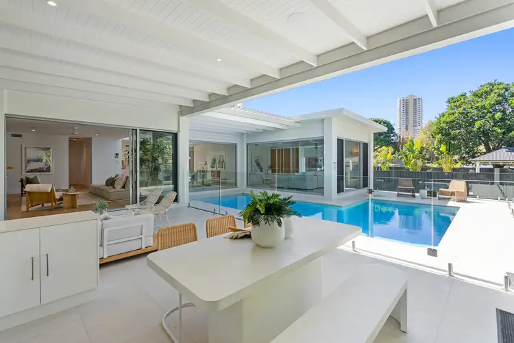 30 Banksia Broadway, Burleigh Waters QLD 4220