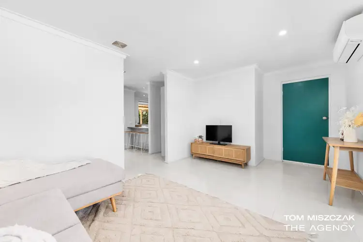 Sixth view of Homely unit listing, 4/303 Wharf Street, Queens Park WA 6107