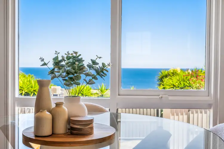 9 Mayflower Crescent, Hallett Cove SA 5158
