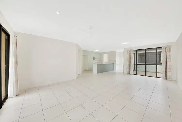 Fifth view of Homely semi-detached listing, 1/12 Bridgeman Place, New Auckland QLD 4680