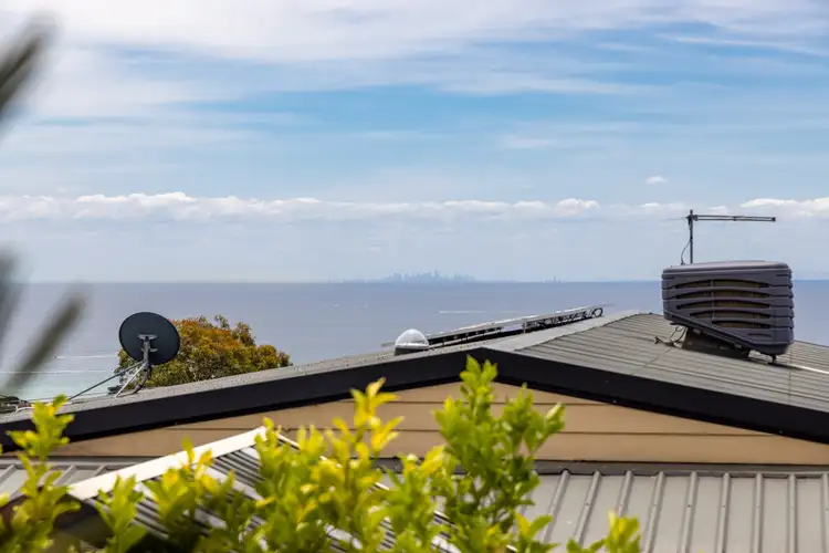 24 Burns Close, Dromana VIC 3936