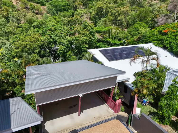Fourth view of Homely house listing, 2/6 Grange Court, Castle Hill QLD 4810