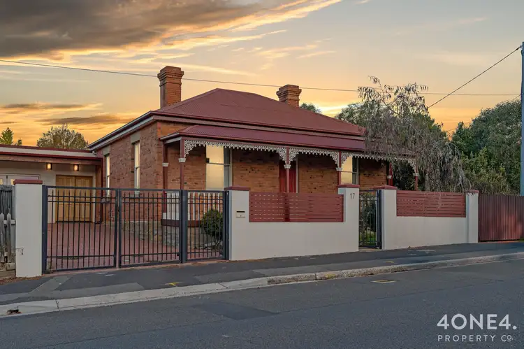 17 Forster Street, New Town TAS 7008