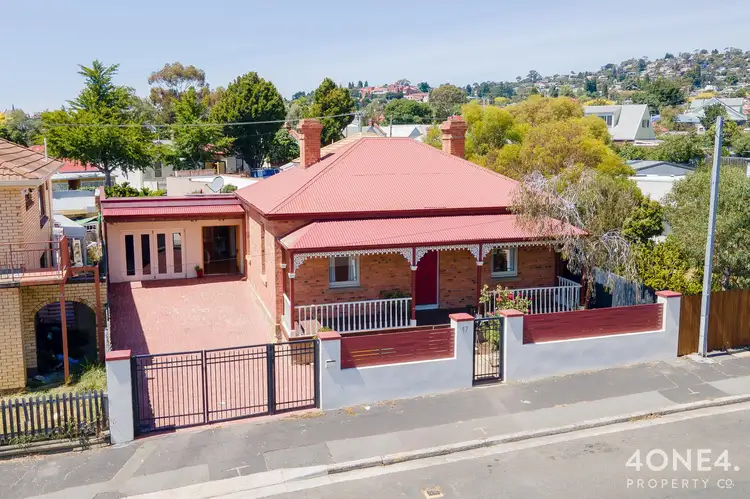 17 Forster Street, New Town TAS 7008